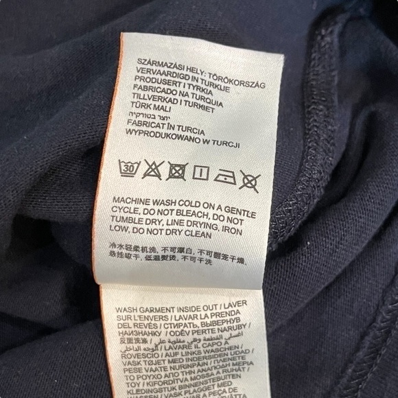 GUC Superdry men’s t-shirt, embroidery patches, navy blue, size medium. - Picture 7 of 12